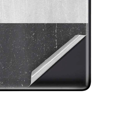 Yemen Flag Distressed Google Pixel 6 Skin